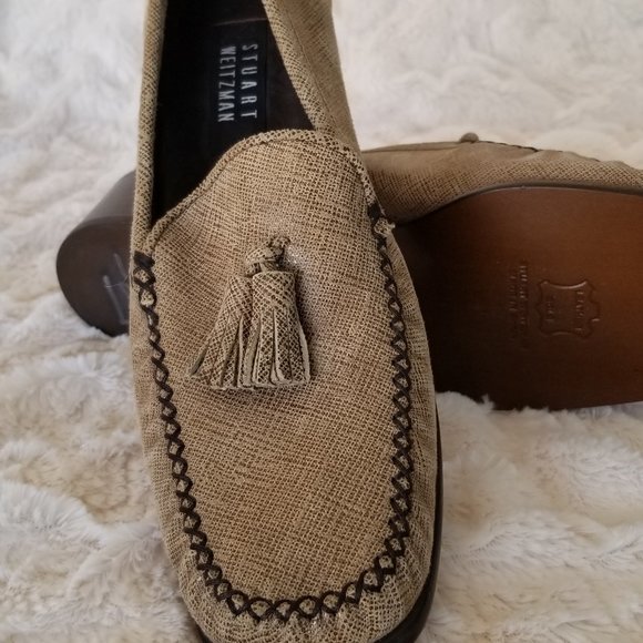 Stuart Weitzman Shoes - Stuart Weitzman Stacked Heel Tassel Loafers Women's Size 9.5B NWOT